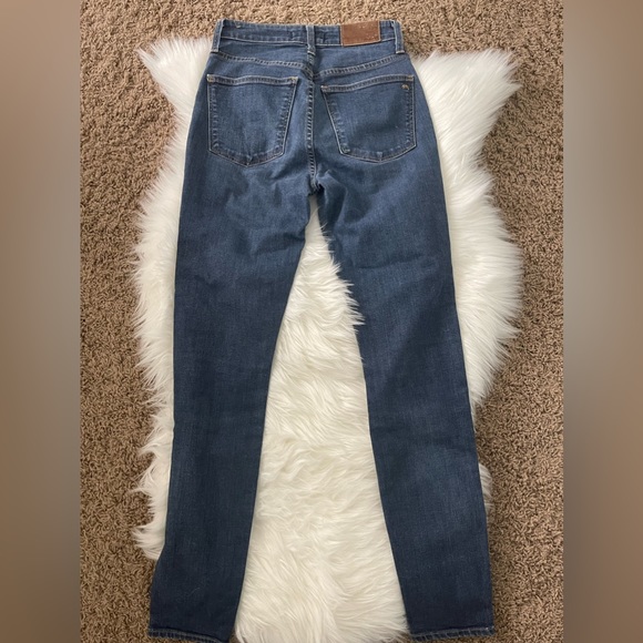 Madewell curvy high rise skinny jeans - Picture 4 of 5